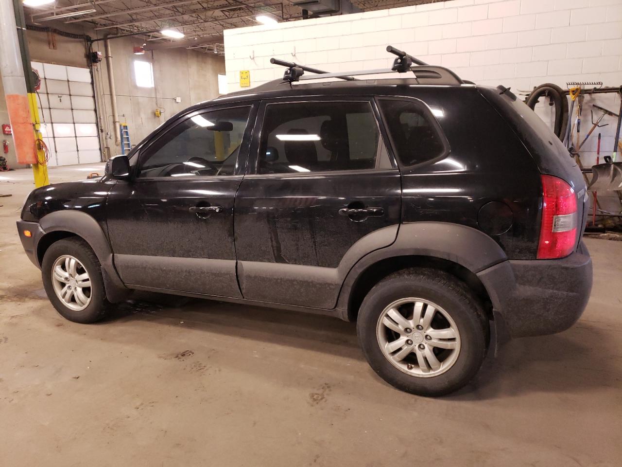 2006 Hyundai Tucson - Image 2