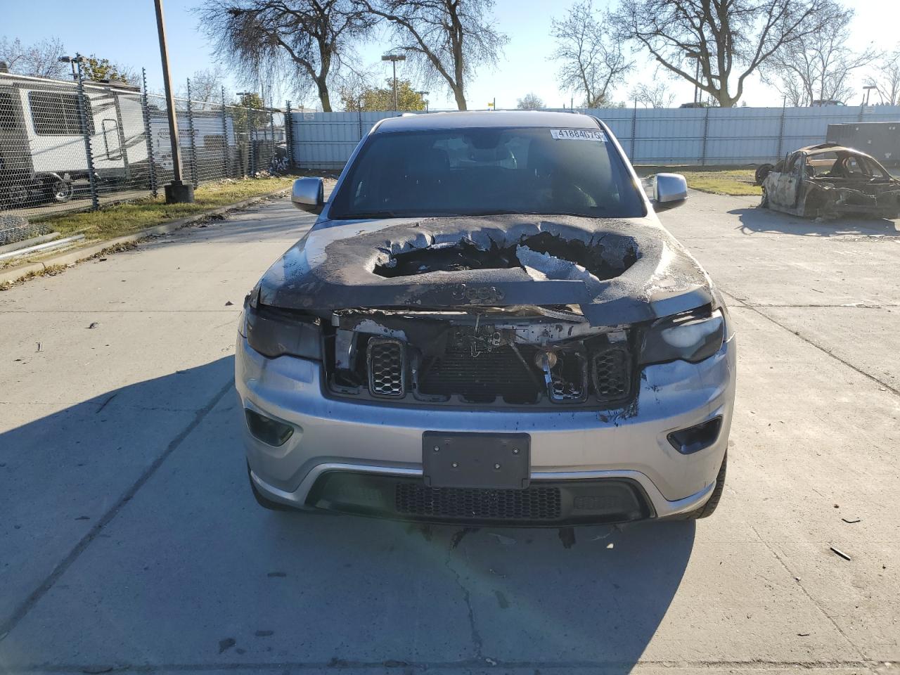 2018 Jeep Grand Cherokee - Image 5
