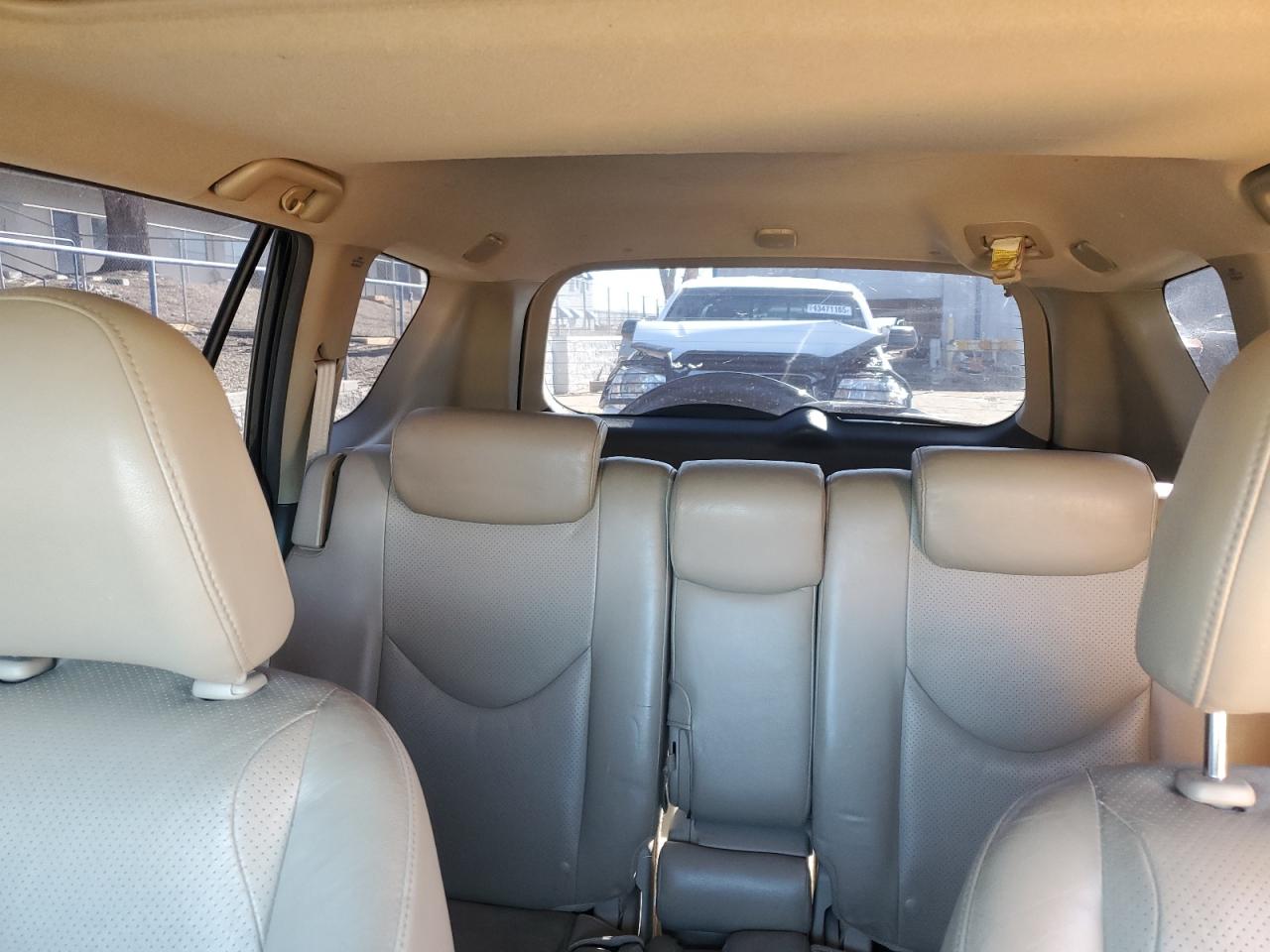 2010 Toyota RAV 4 - Image 10