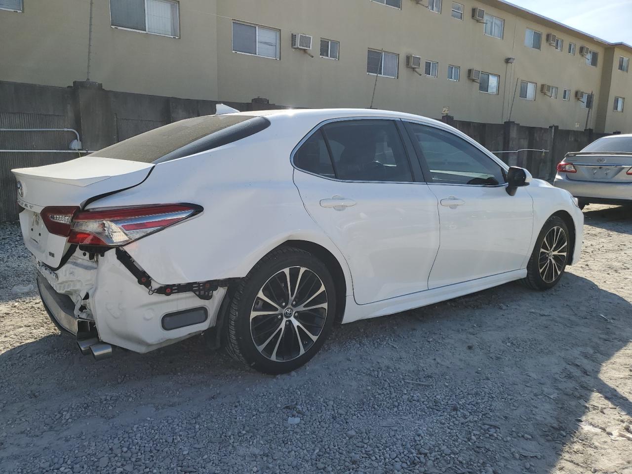 2019 Toyota Camry - Image 3