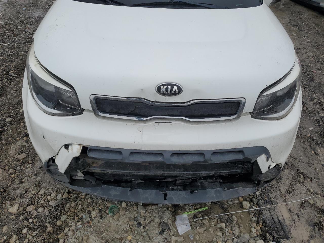 2016 Kia Soul - Image 12
