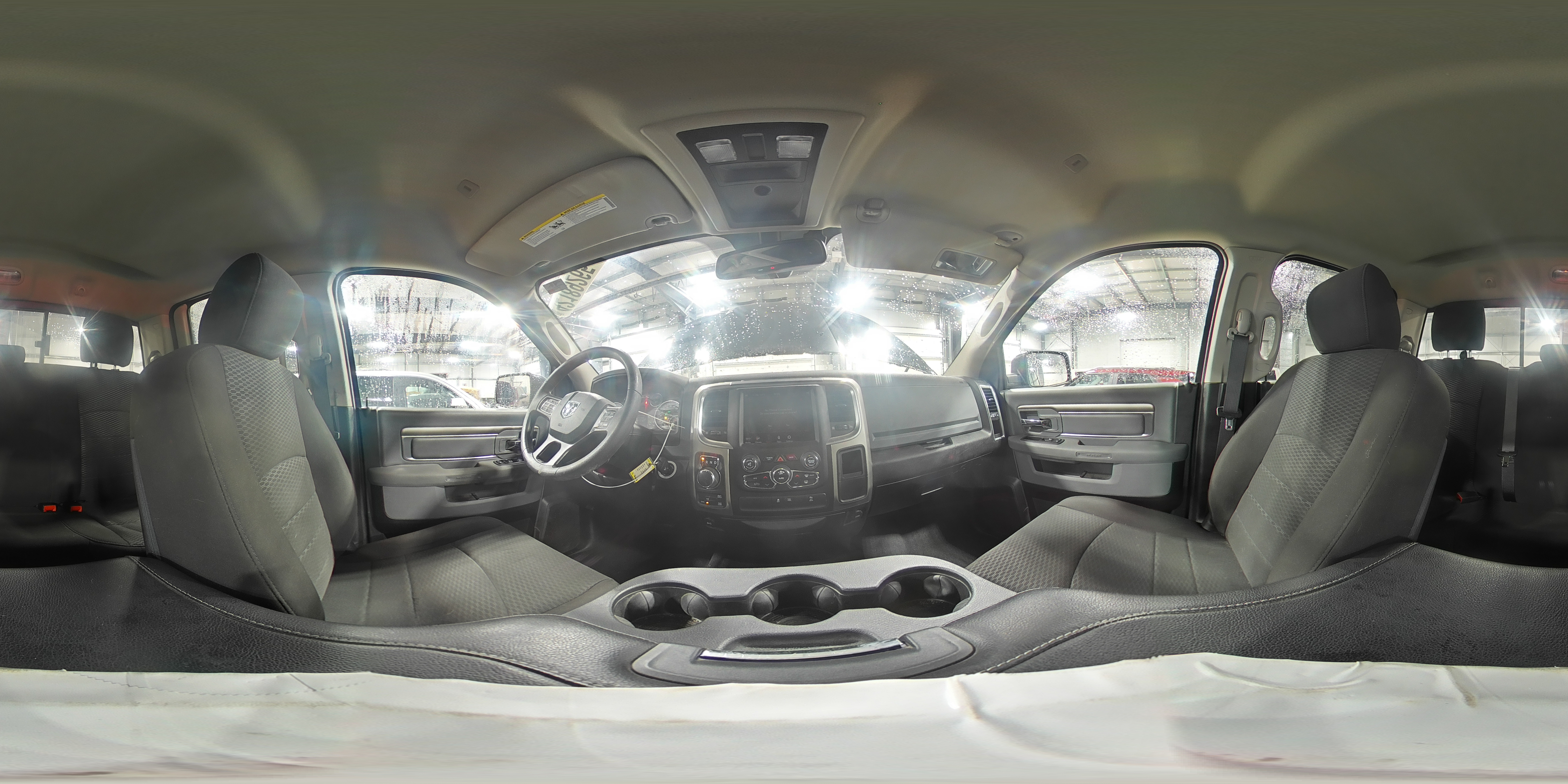 2020 RAM 1500 - Image 15