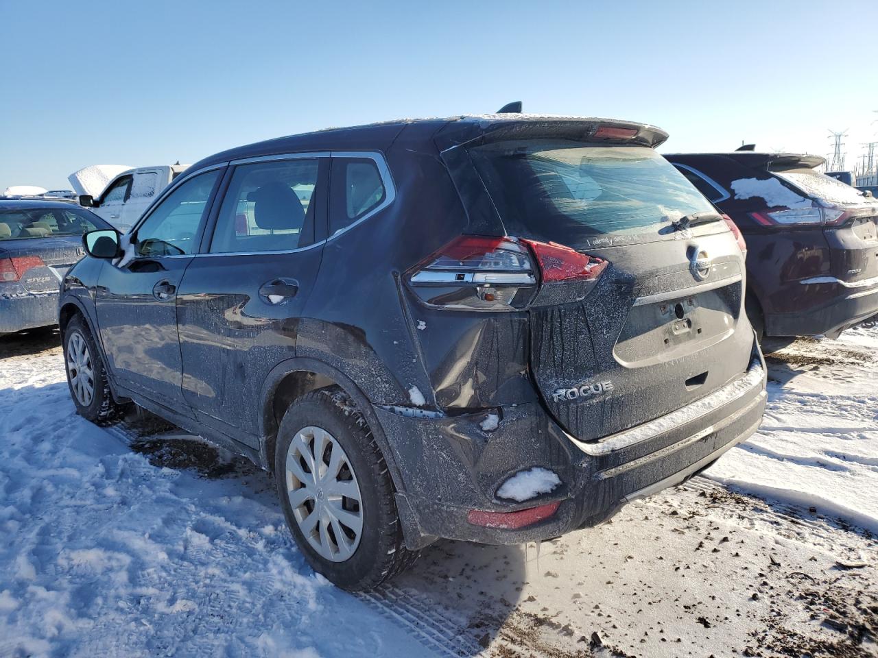 2017 Nissan Rogue - Image 2