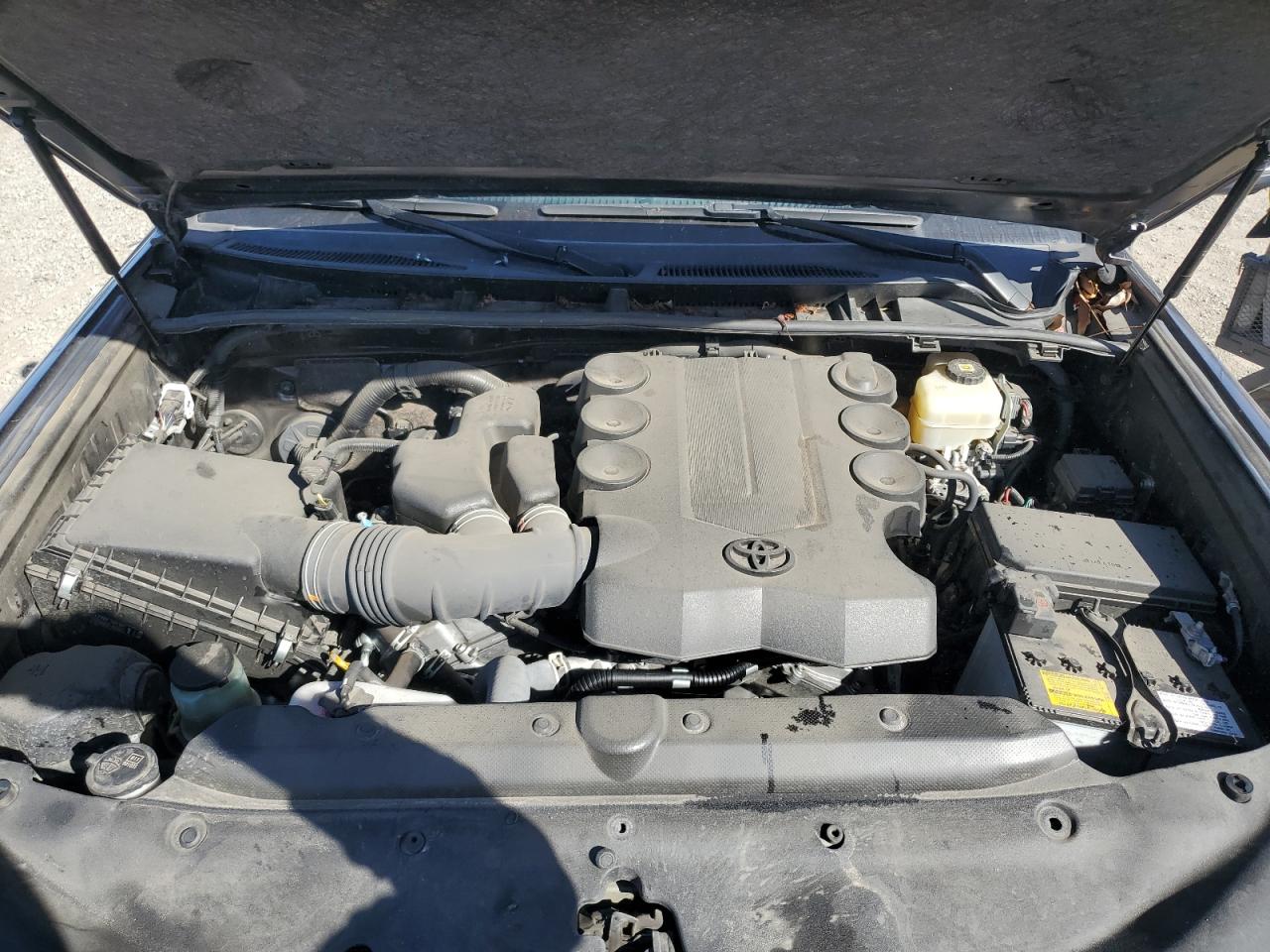 2021 Toyota 4Runner - Image 13