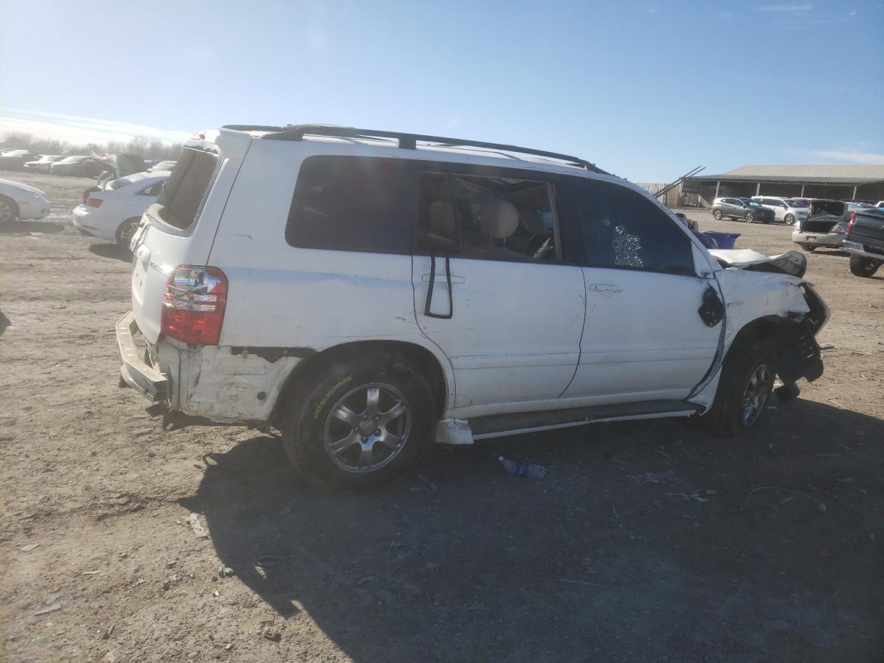 2003 Toyota Highlander - Image 3
