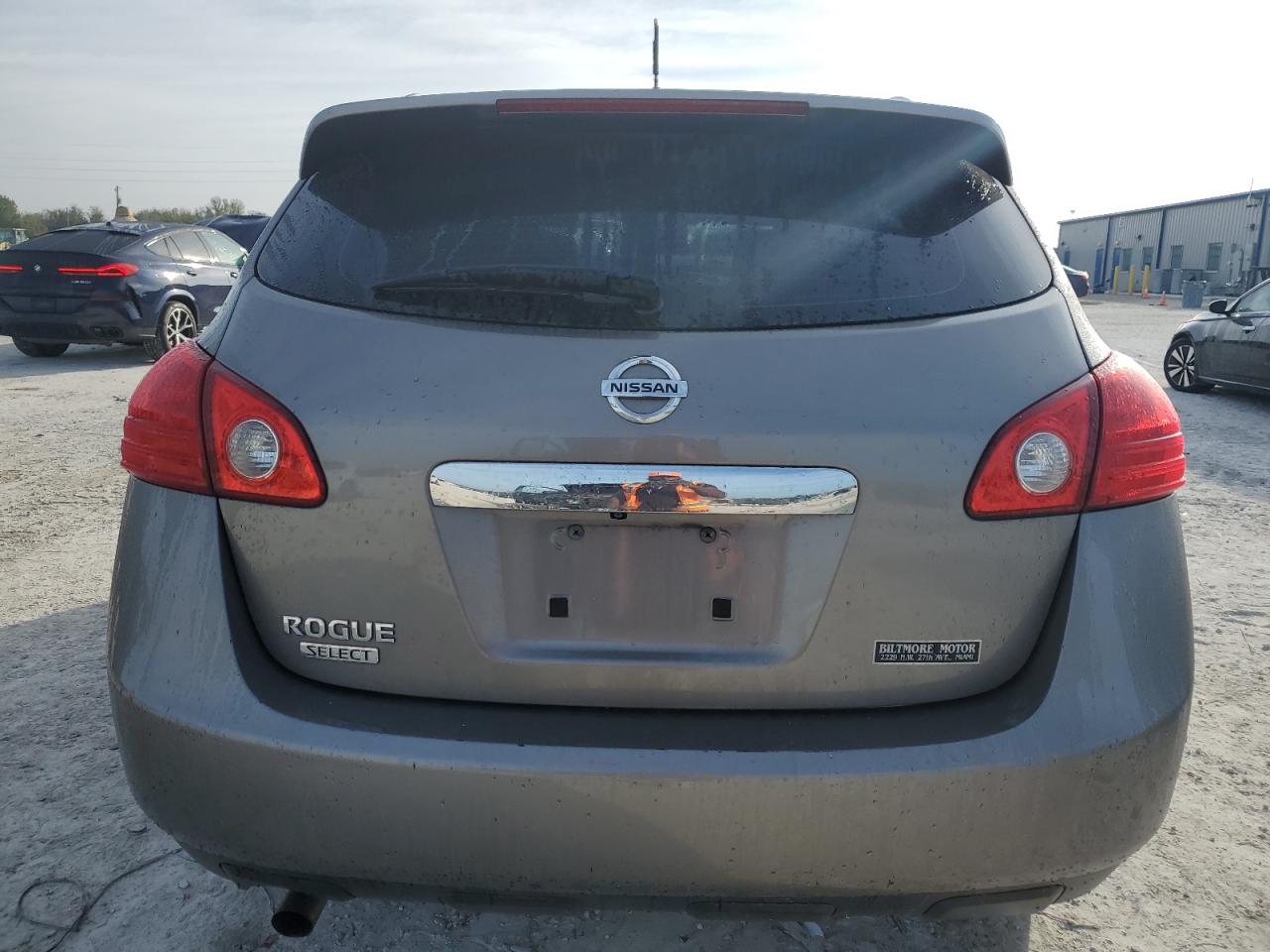 2015 Nissan Rogue - Image 6