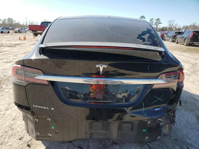 Паркетники TESLA MODEL X 2016 Черный