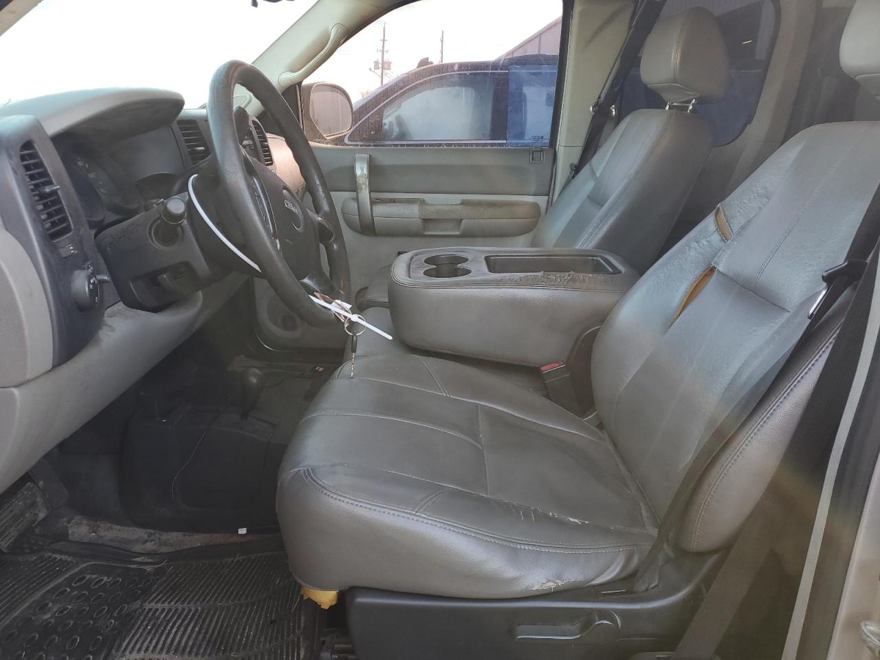 2009 GMC Sierra - Image 7