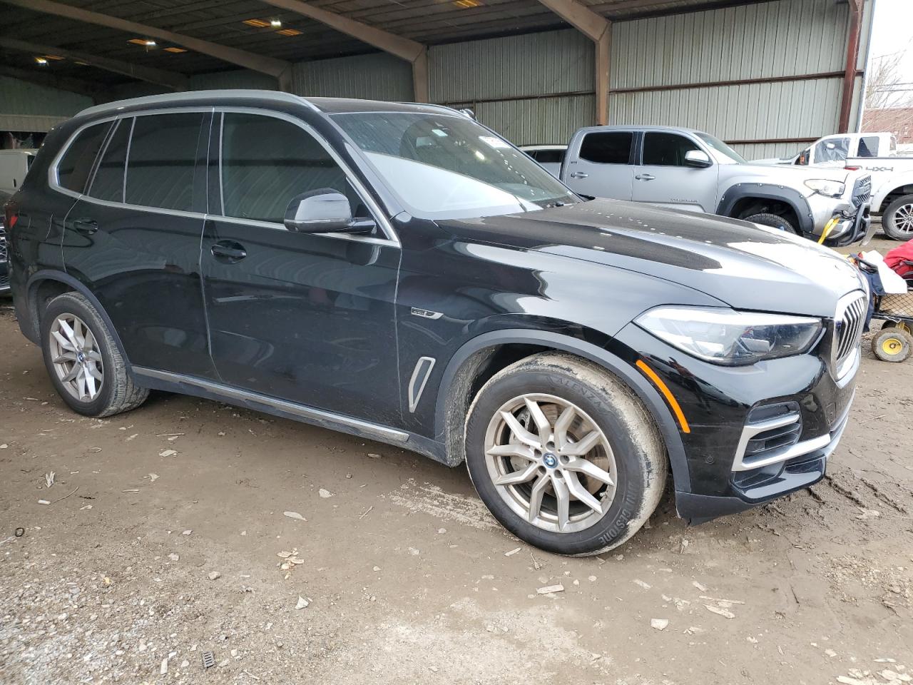 2023 BMW X5 - Image 4