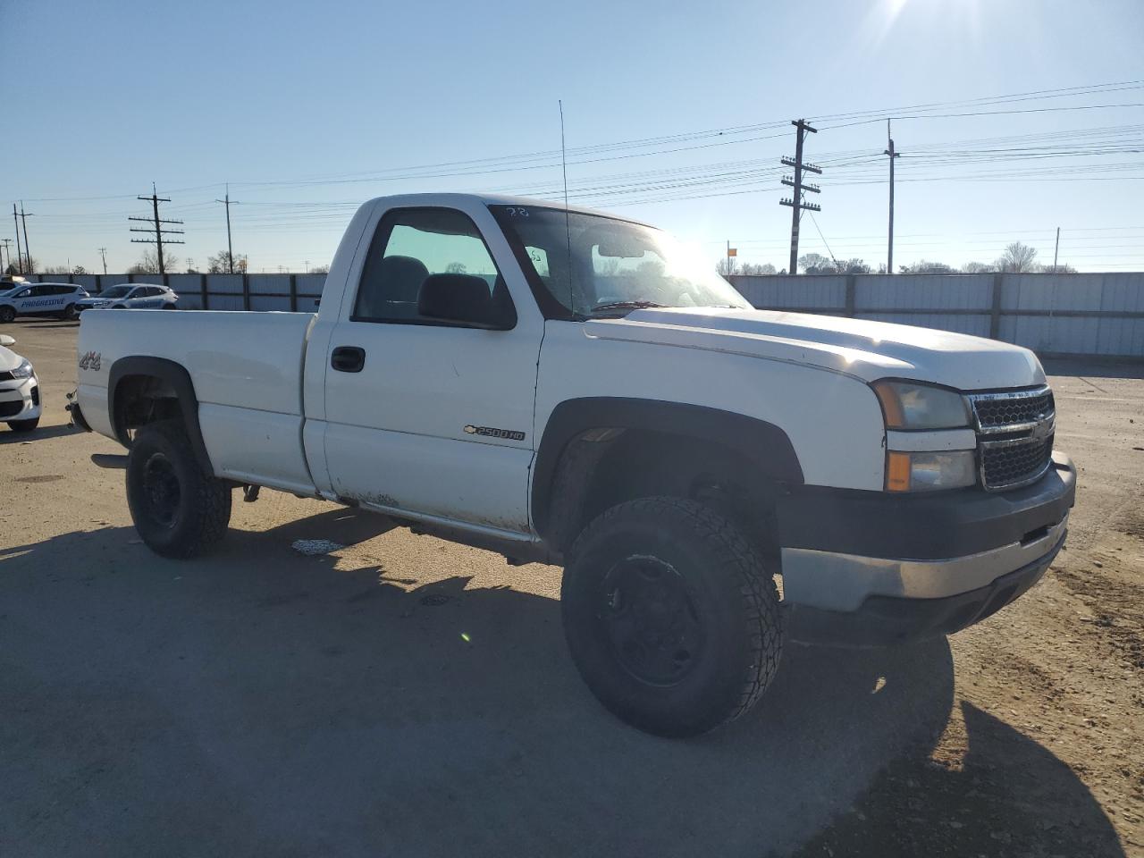 2007 Chevrolet Silverado - Image 4