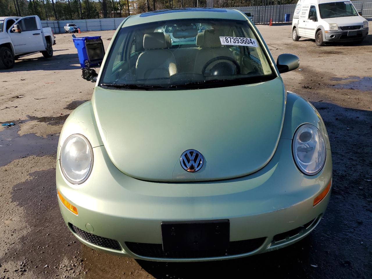 2006 Volkswagen Beetle - Image 5