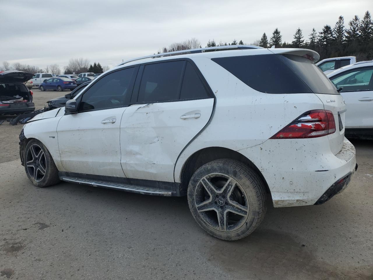 2017 Mercedes-Benz GLE - Image 2