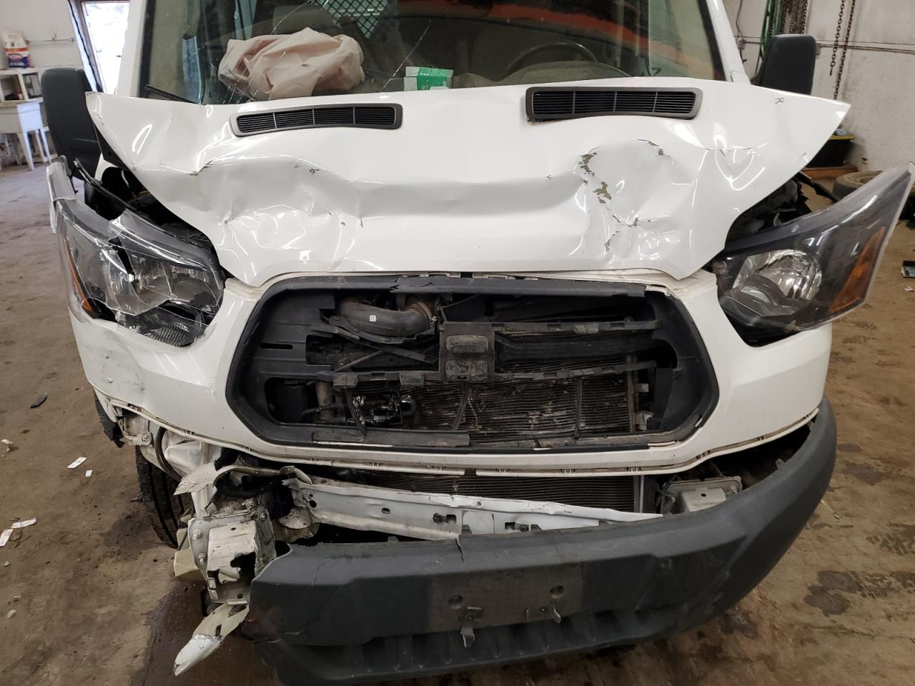 2018 Ford Transit - Image 11