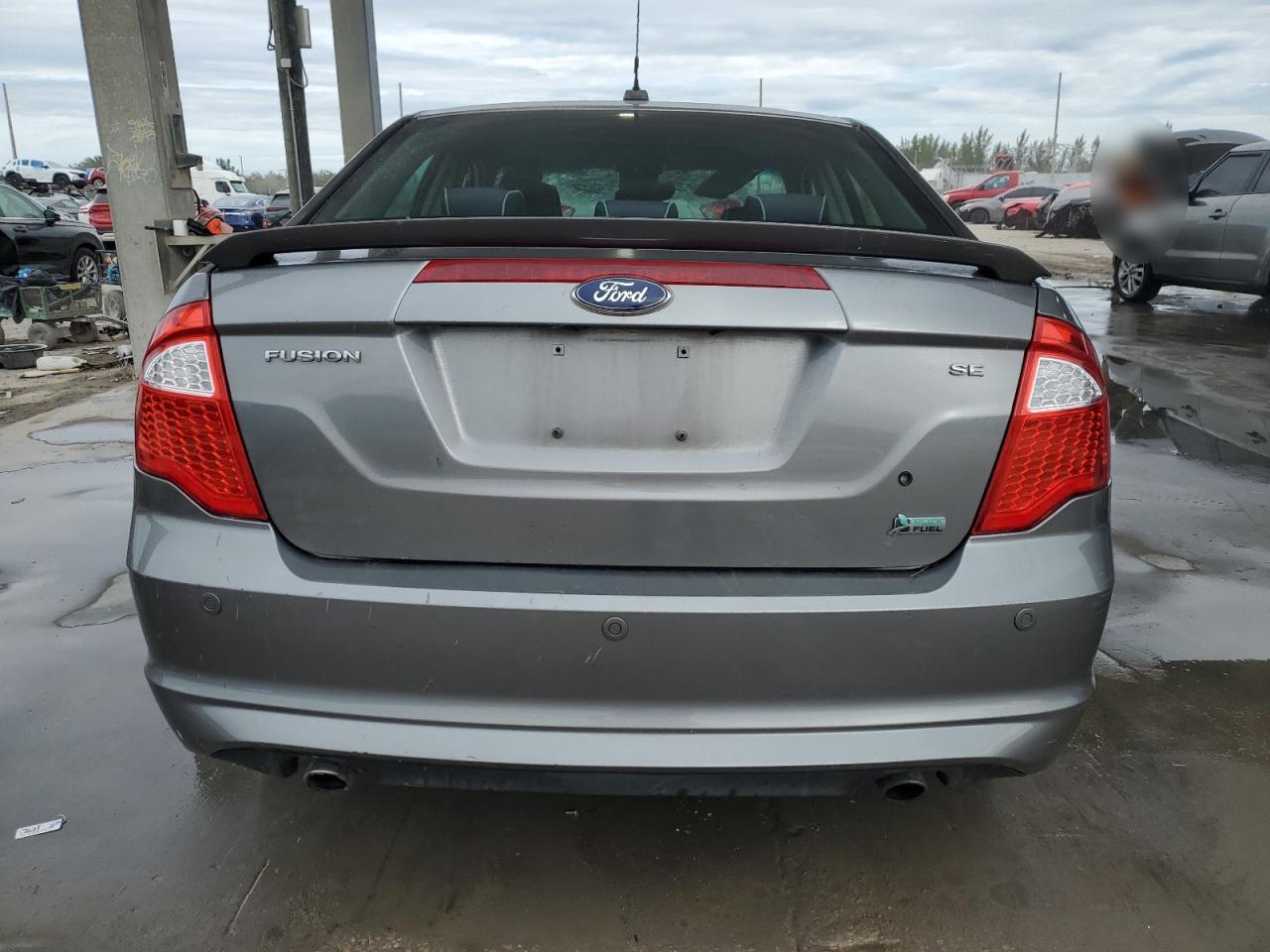 2010 Ford Fusion - Image 6