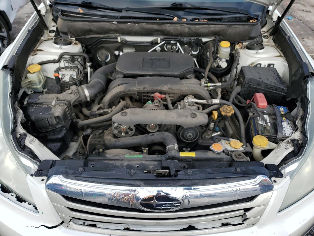 2012 Subaru Outback - Image 12