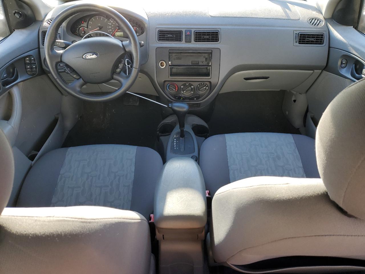 2005 Ford Focus - Image 8