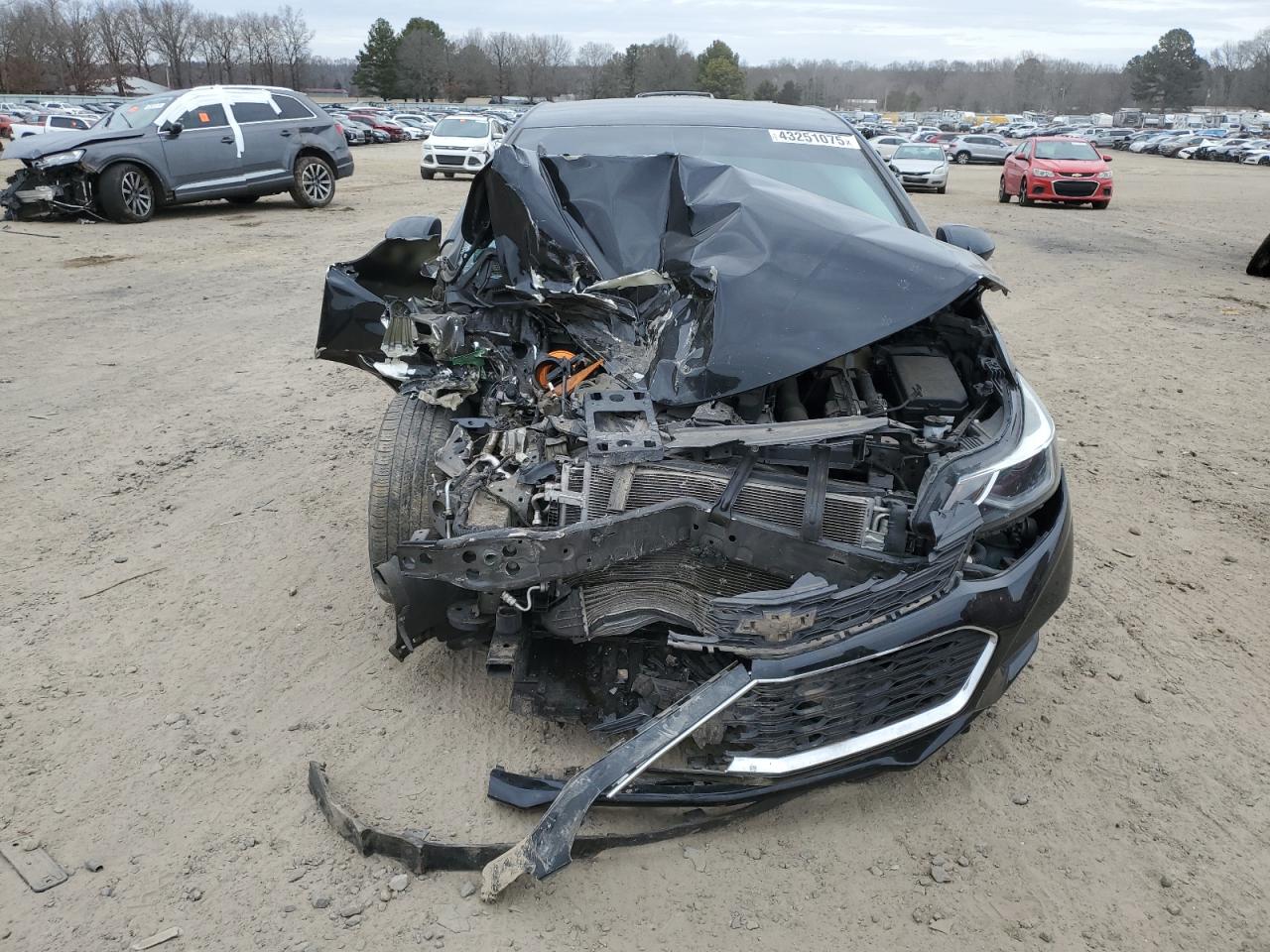 2018 Chevrolet Cruze - Image 5