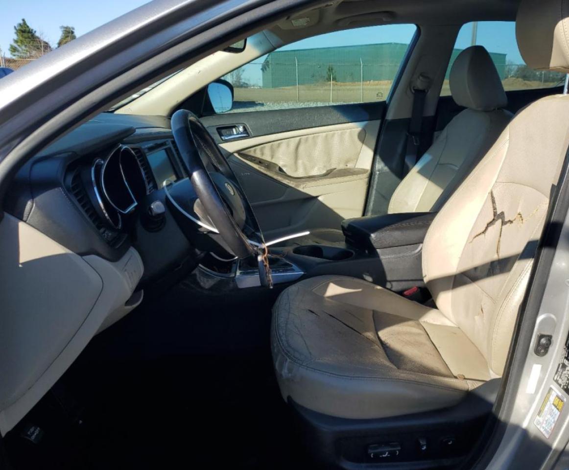 2012 Kia Optima - Image 7