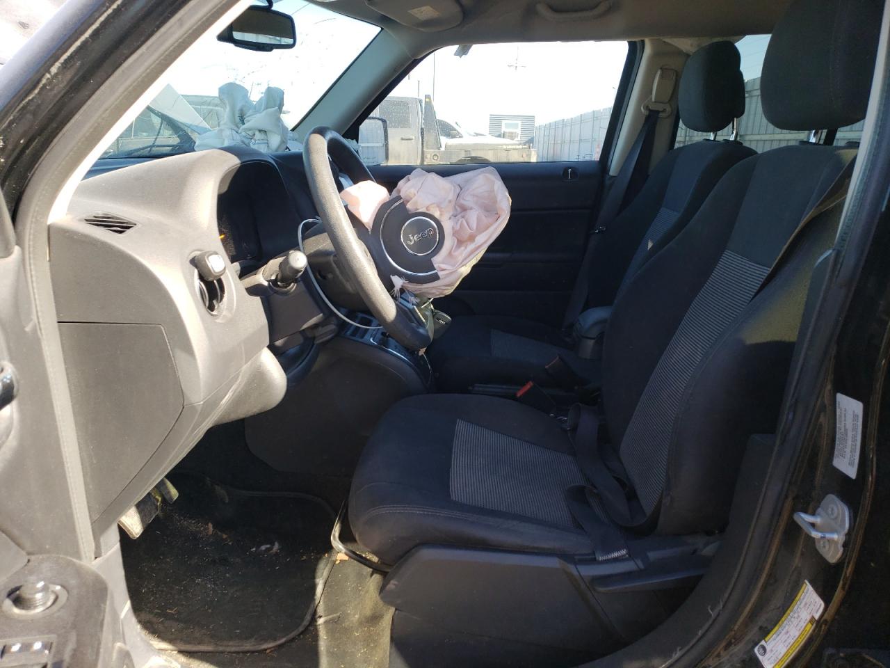 2016 Jeep Liberty (Patriot) - Image 7