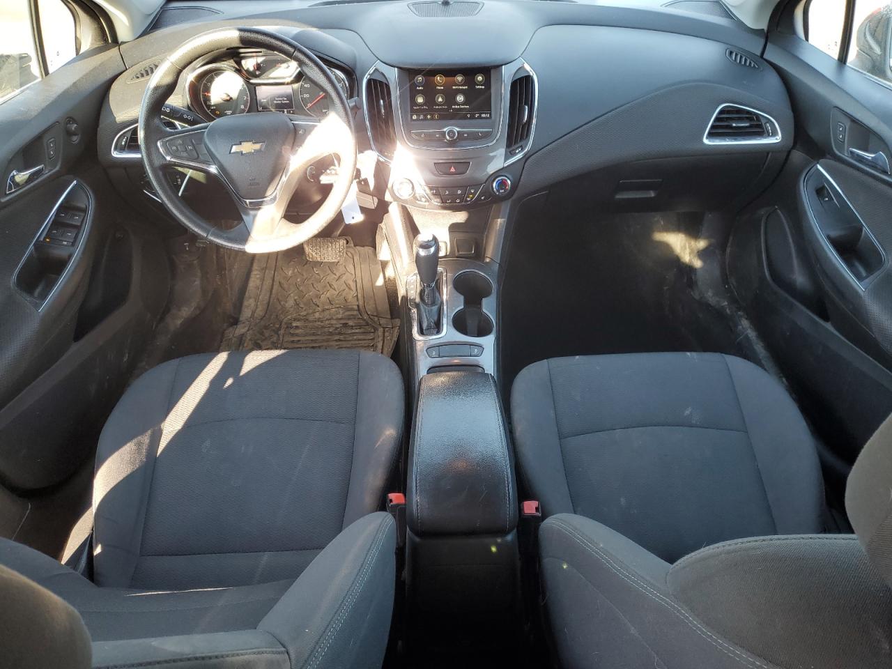 2019 Chevrolet Cruze - Image 8