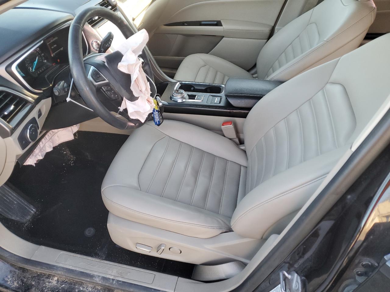 2019 Ford Fusion - Image 7