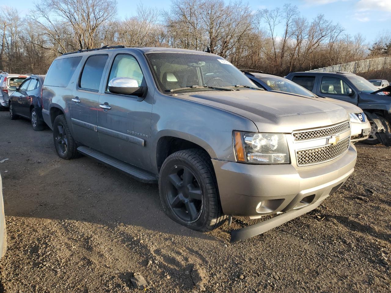 2008 Chevrolet Suburban - Image 4