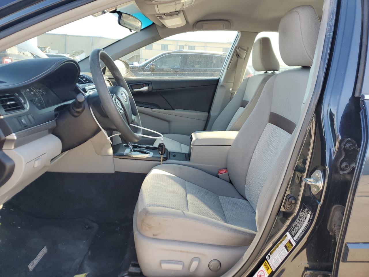 2014 Toyota Camry - Image 7