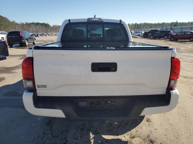  TOYOTA TACOMA 2018 Biały
