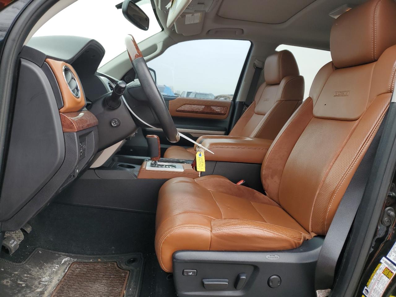 2015 Toyota Tundra - Image 7