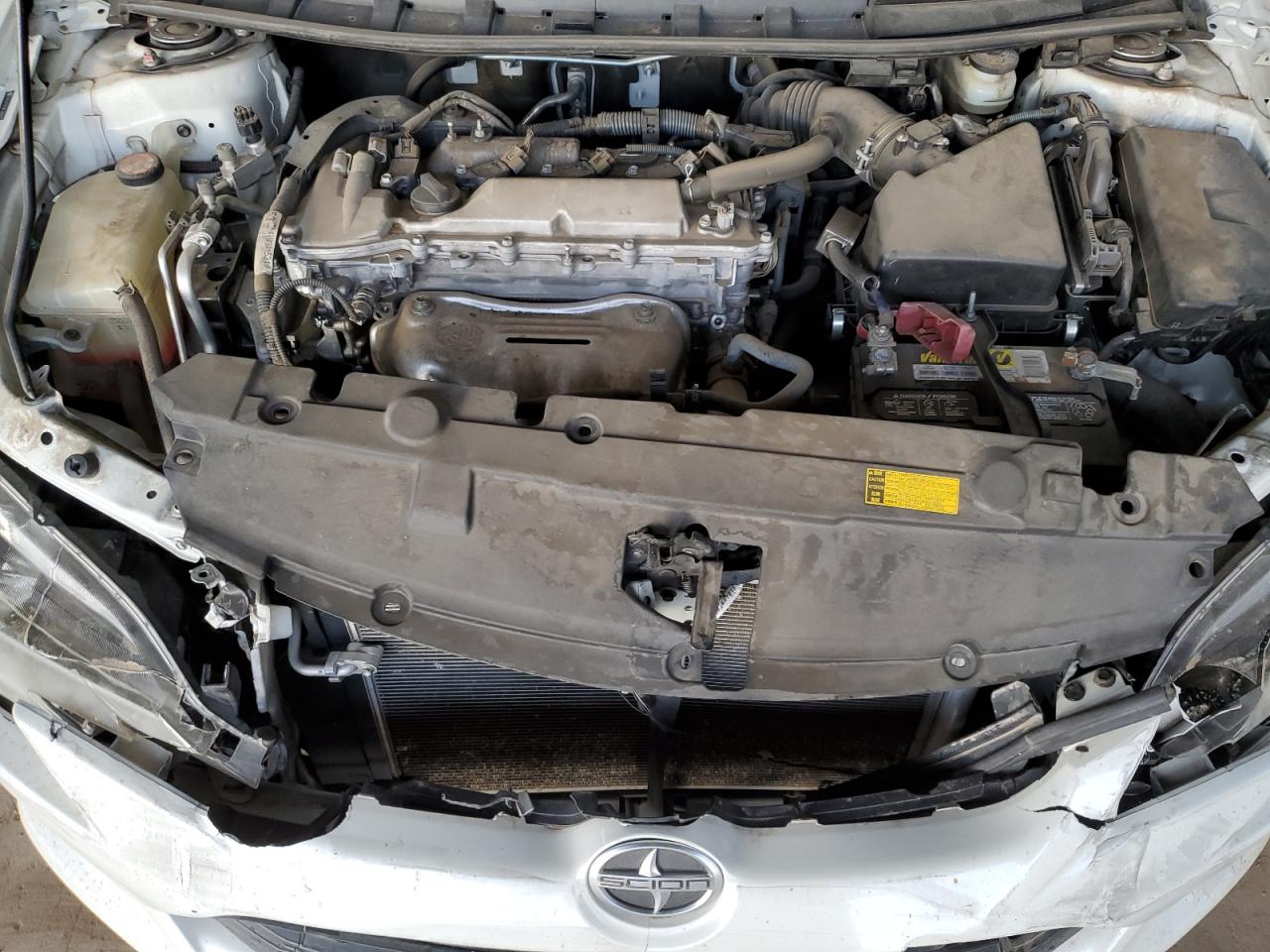 2015 Toyota tC - Image 13