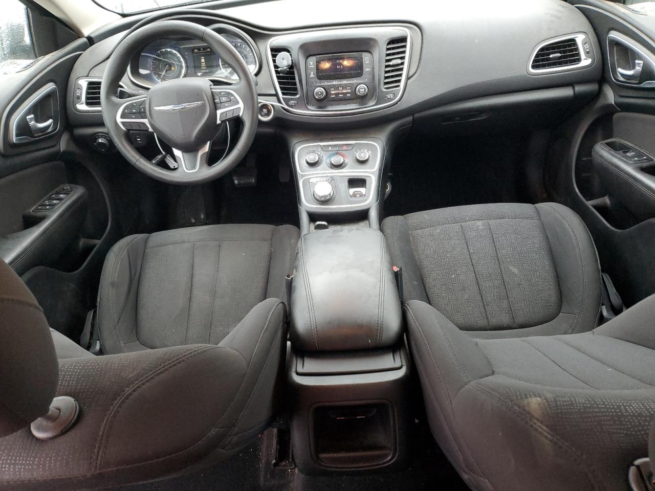2016 Chrysler 200 - Image 8
