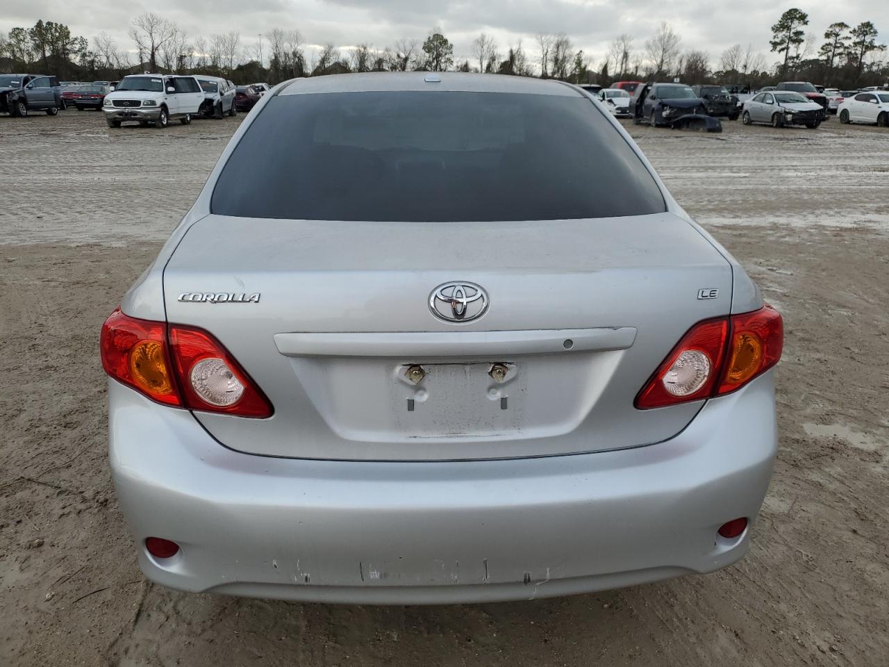 2010 Toyota Corolla - Image 6