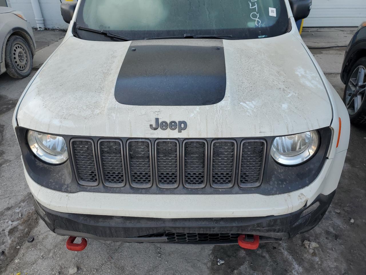 2019 Jeep Renegade - Image 12
