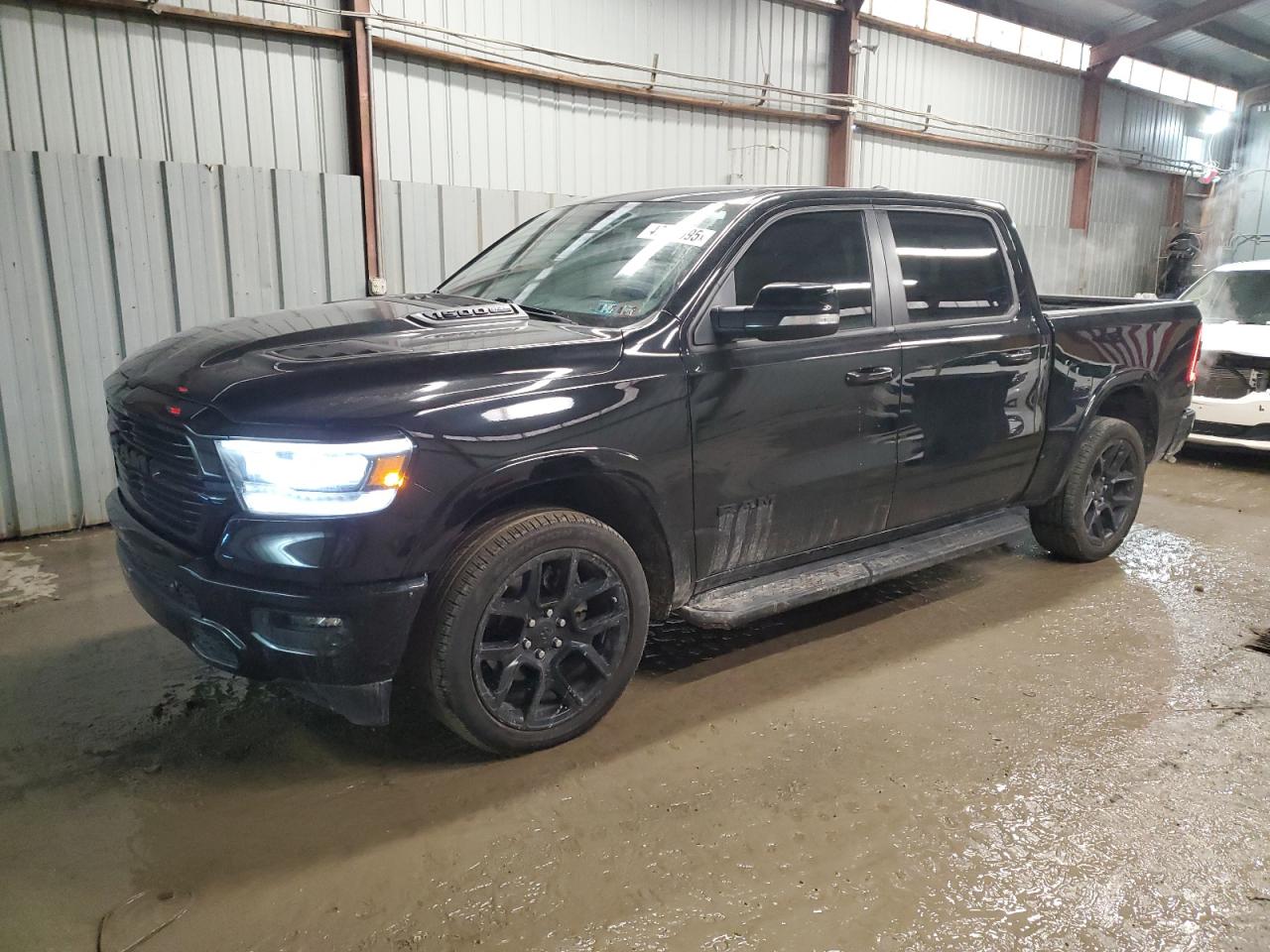 2022 RAM 1500 - Image 1