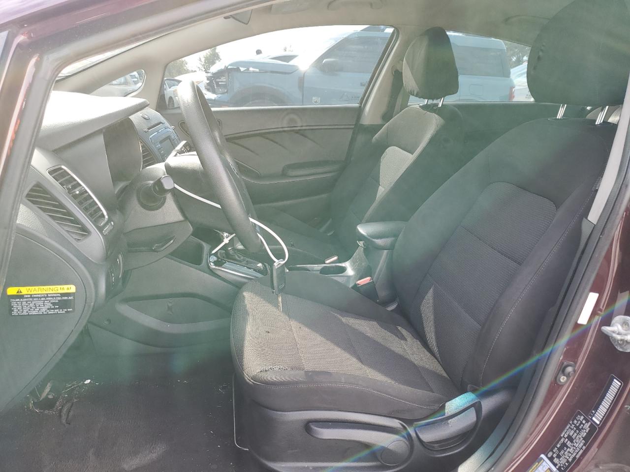 2018 Kia Forte - Image 7