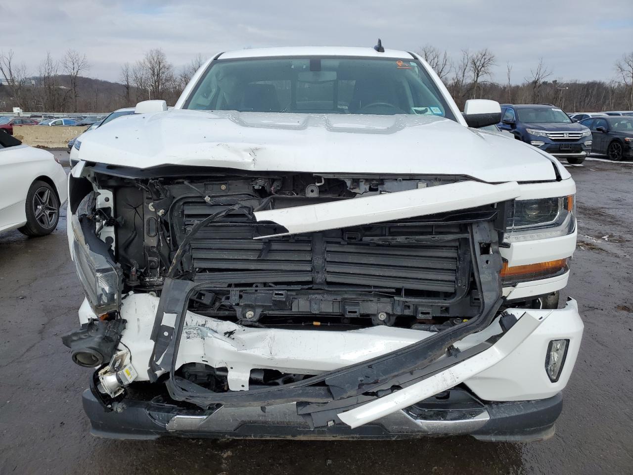 2017 Chevrolet Silverado - Image 5