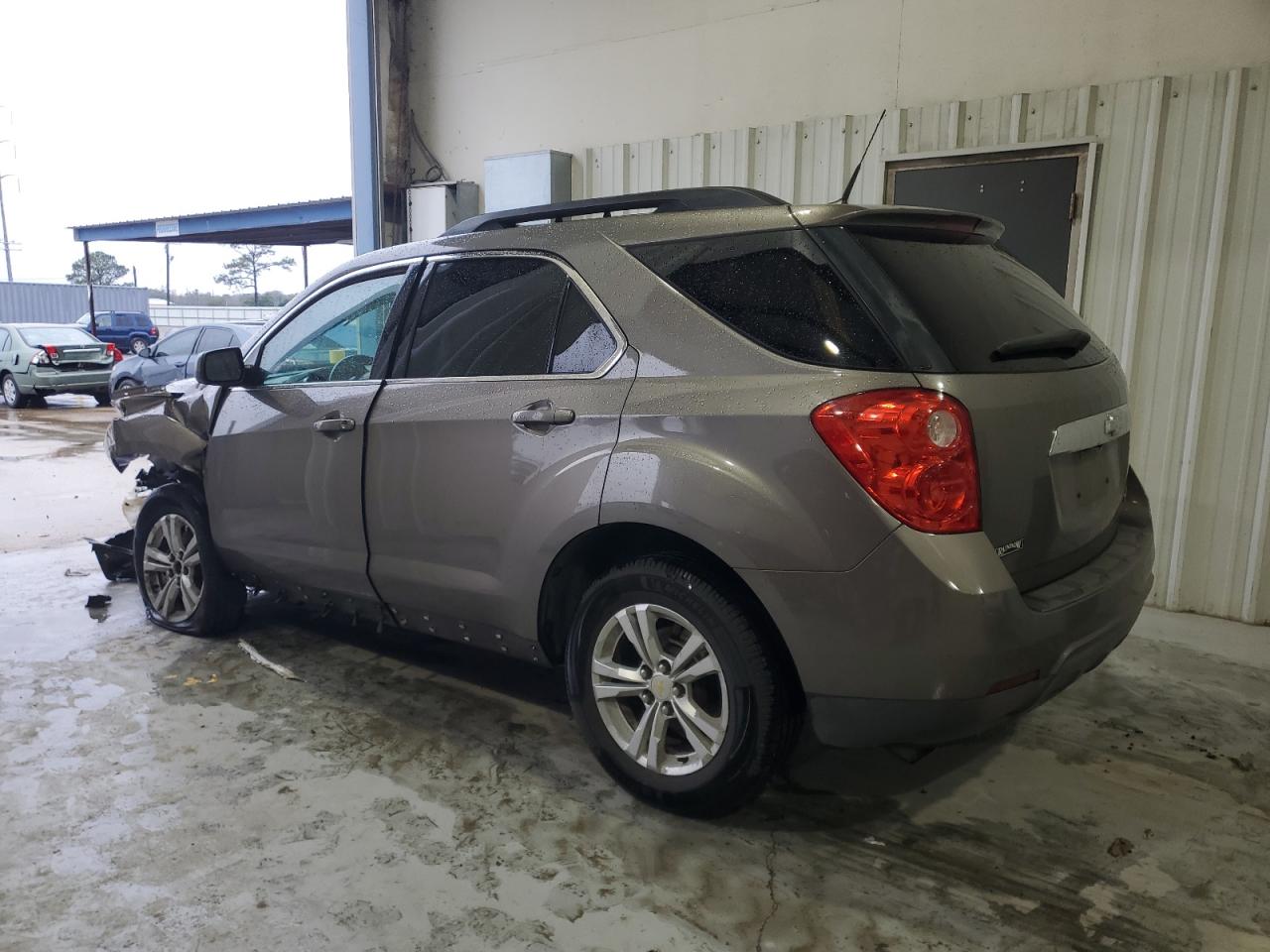 2011 Chevrolet Equinox - Image 2