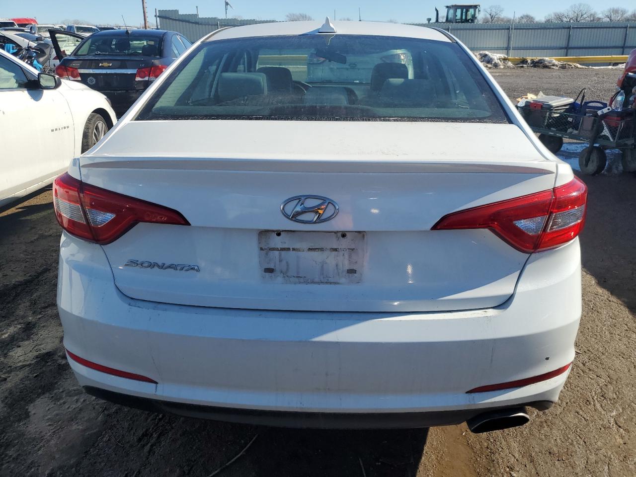 2017 Hyundai Sonata - Image 6