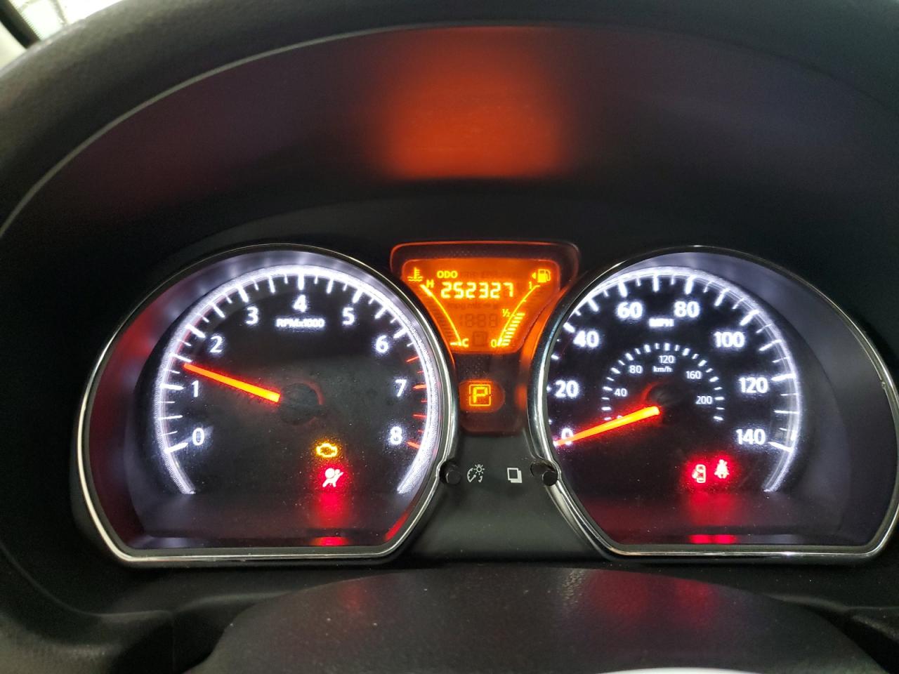 2014 Nissan Versa - Image 9
