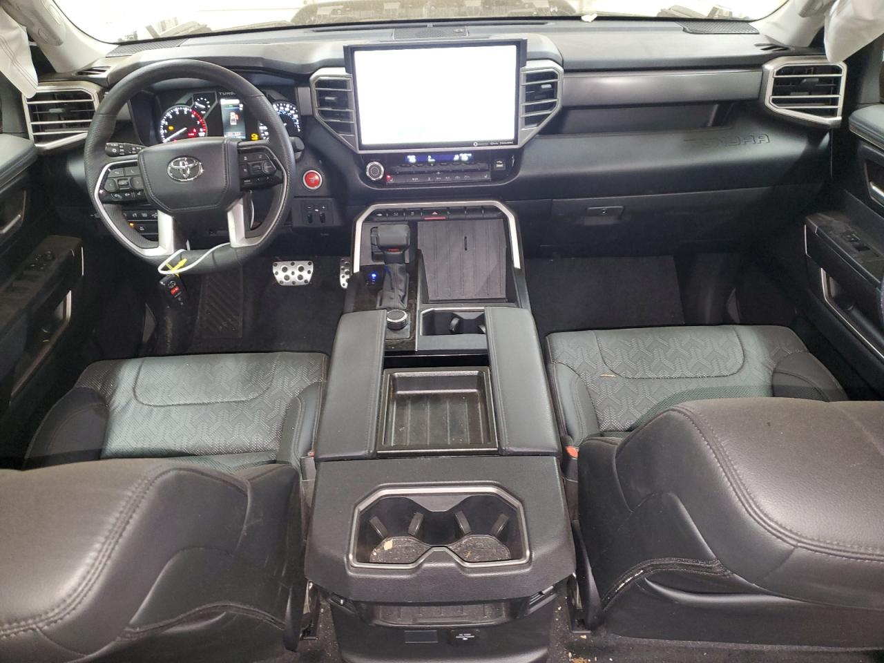 2022 Toyota Tundra - Image 8
