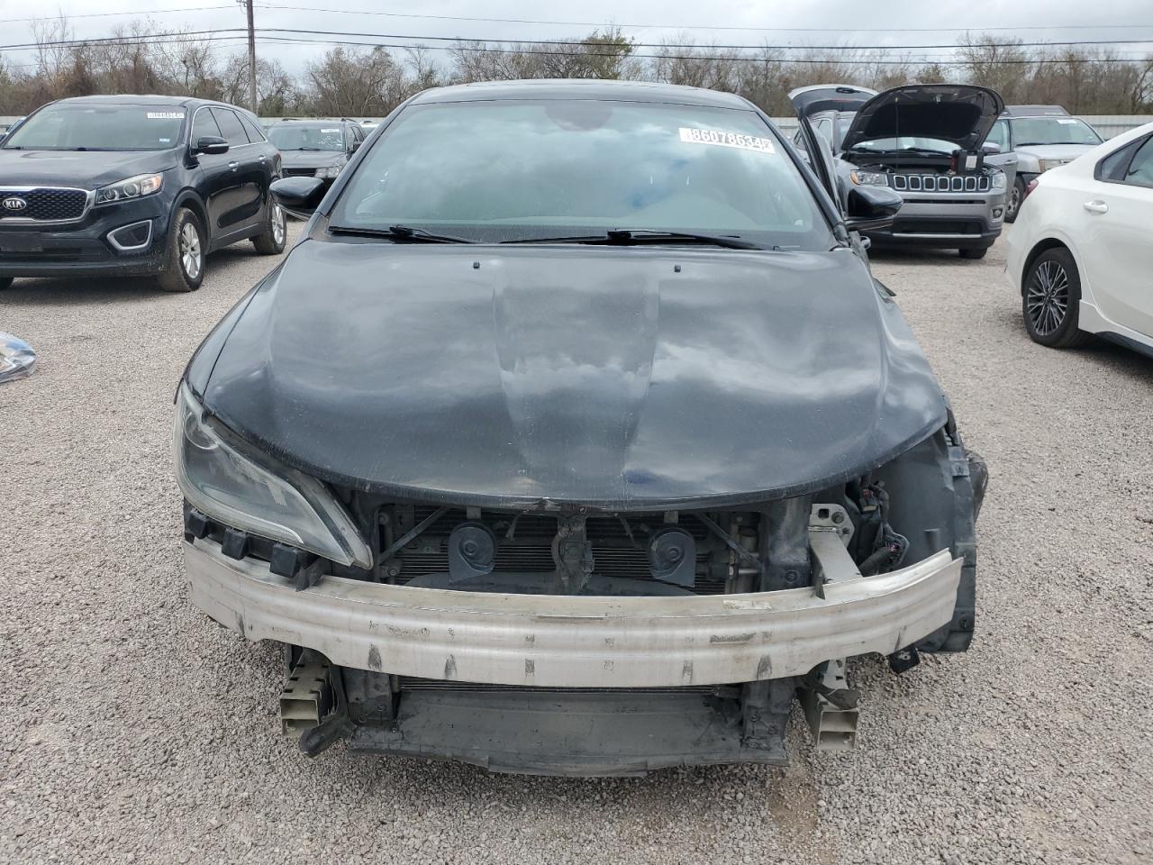 2015 Chrysler 200 - Image 5