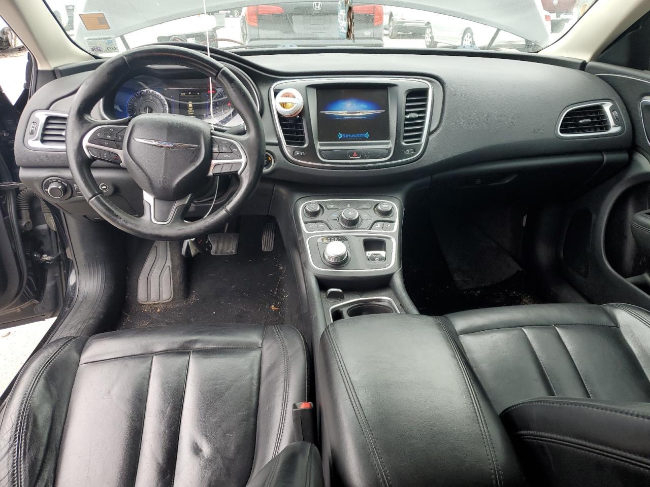 2017 Chrysler 200 - Image 8