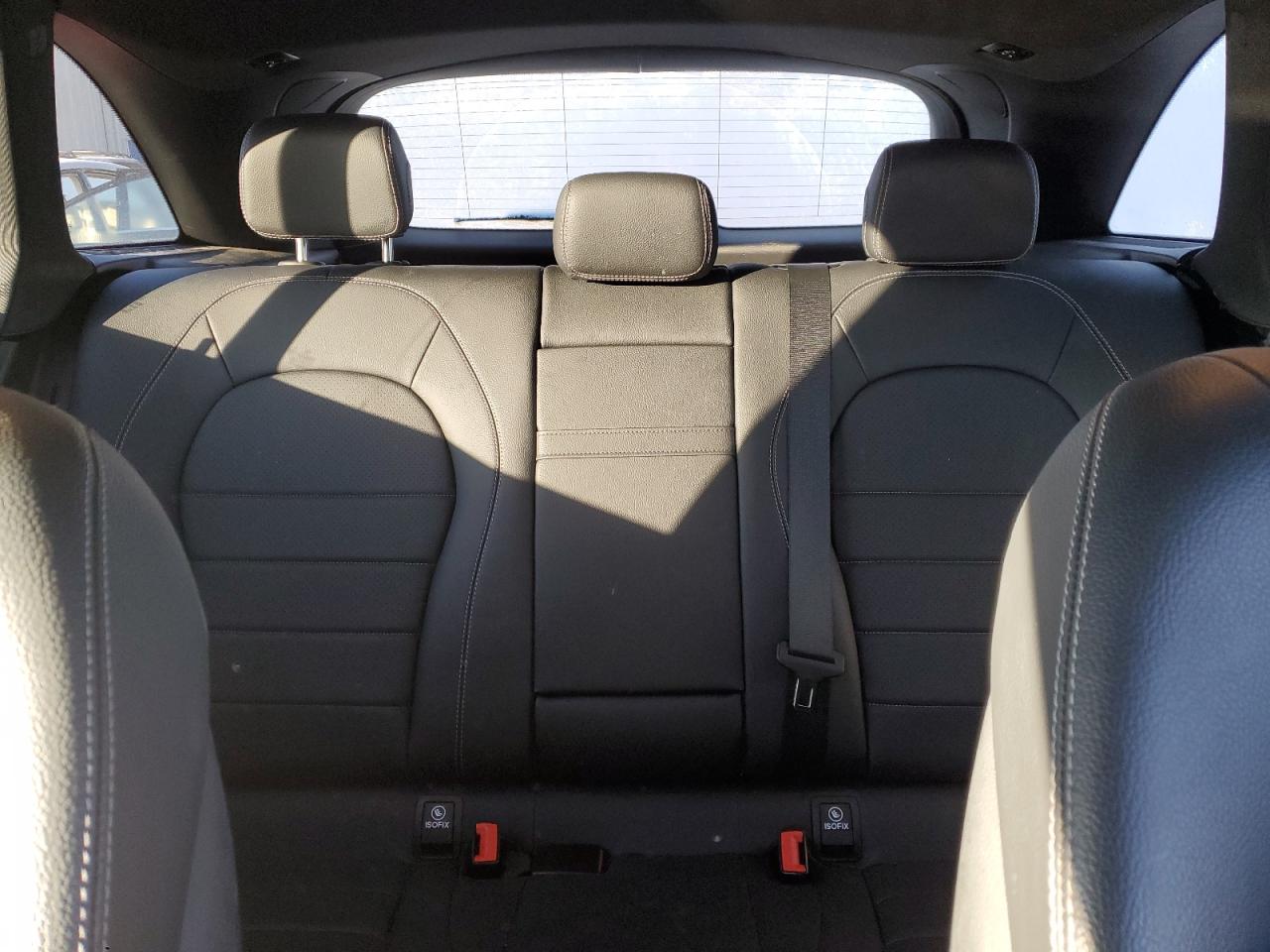 2021 Mercedes-Benz GLC - Image 10