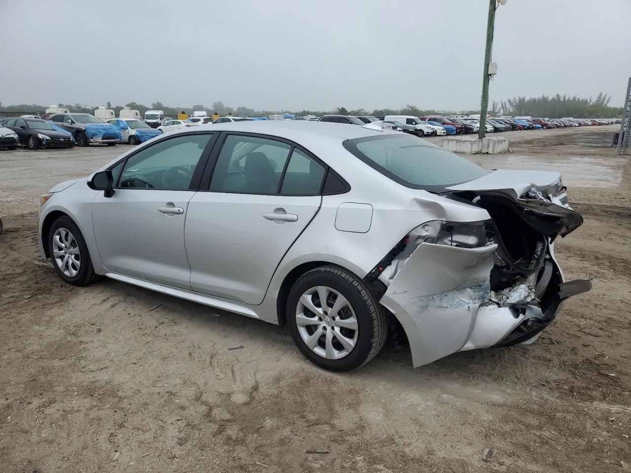 2021 Toyota Corolla - Image 2