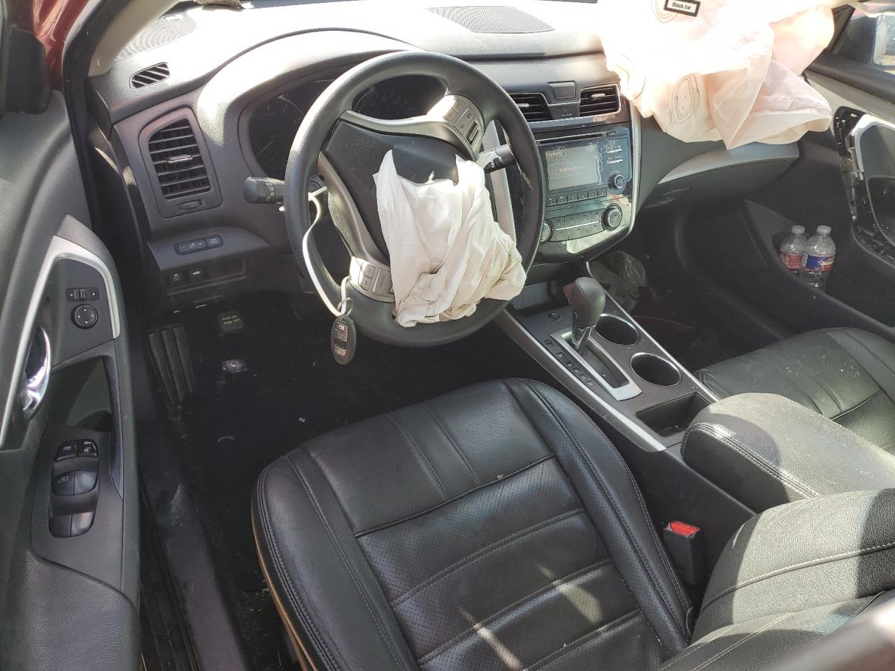 2015 Nissan Altima - Image 8