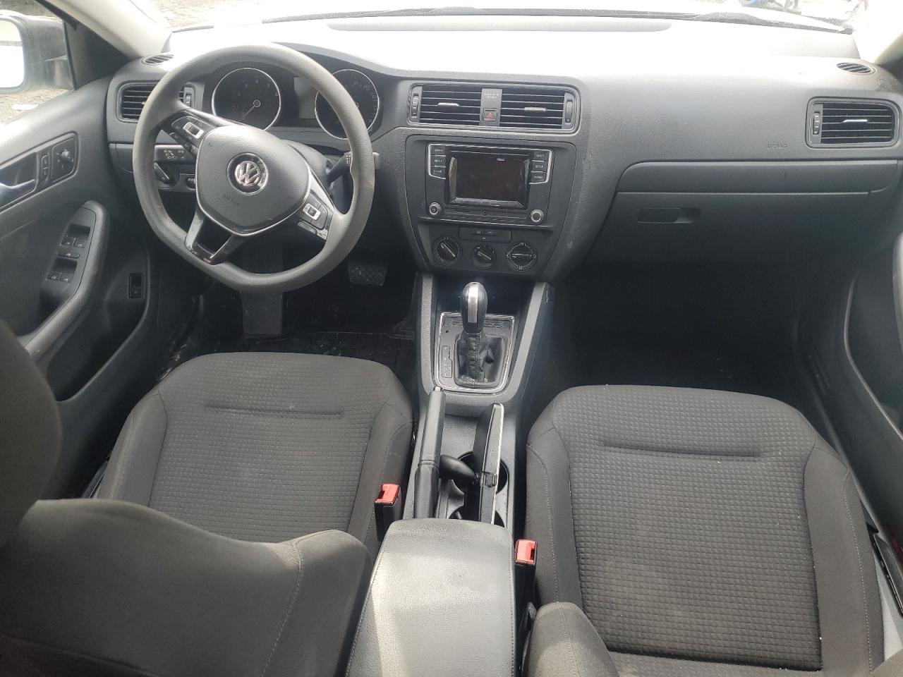 2016 Volkswagen Jetta - Image 8
