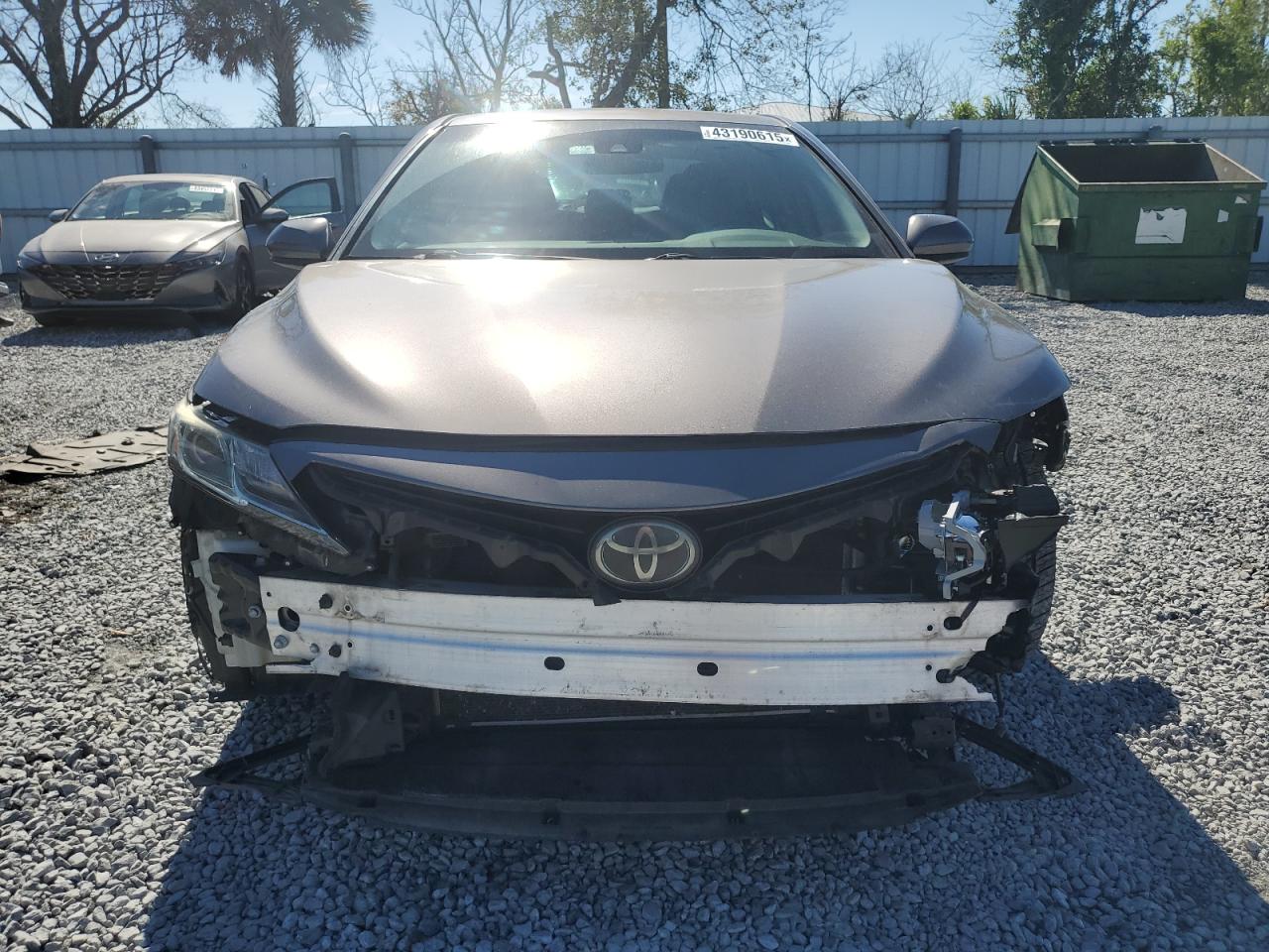2019 Toyota Camry - Image 5