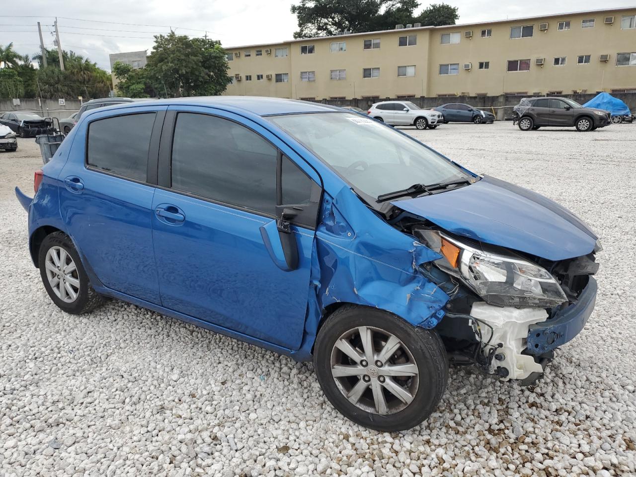 2015 Toyota Yaris - Image 4