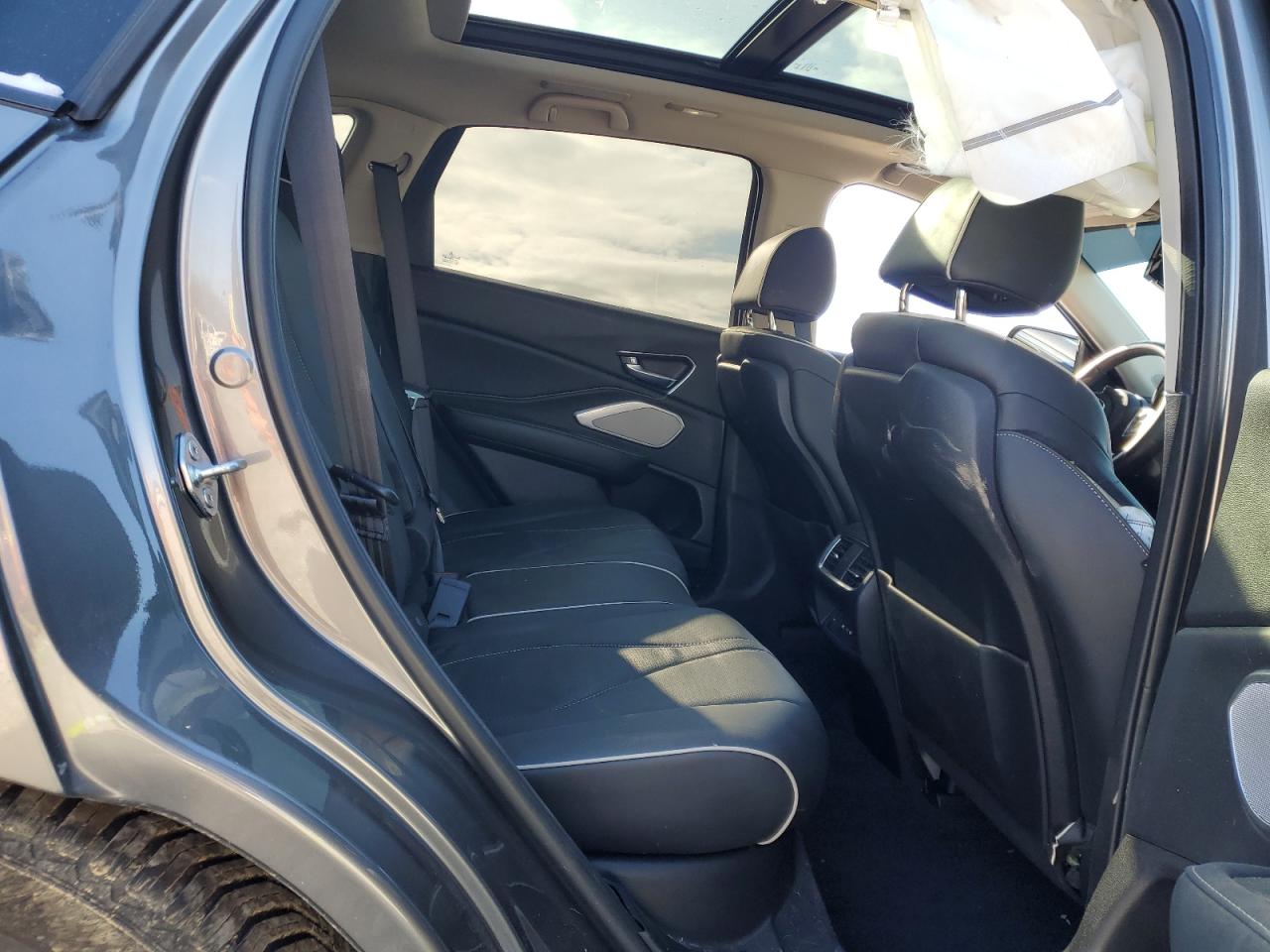 2022 Acura RDX - Image 11