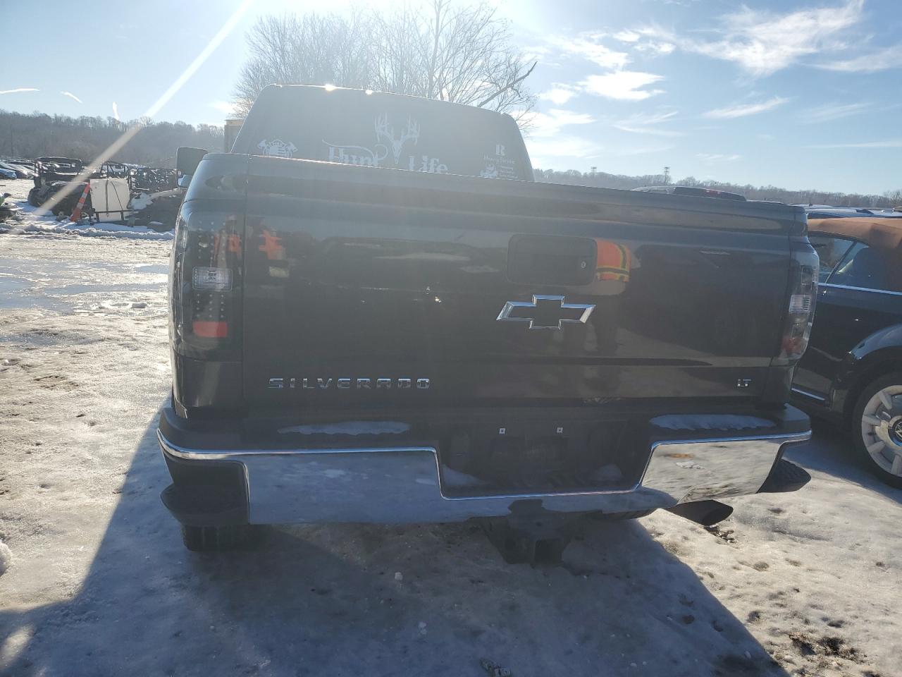 2015 Chevrolet Silverado - Image 6